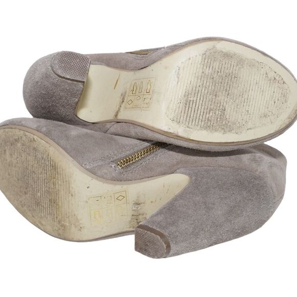 Steve Madden Penelope Tan Suede Heeled Ankle Booties, Size 5 - Picture 11 of 12